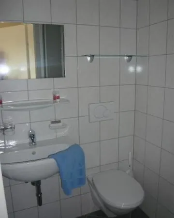 Haus Leo Apartment